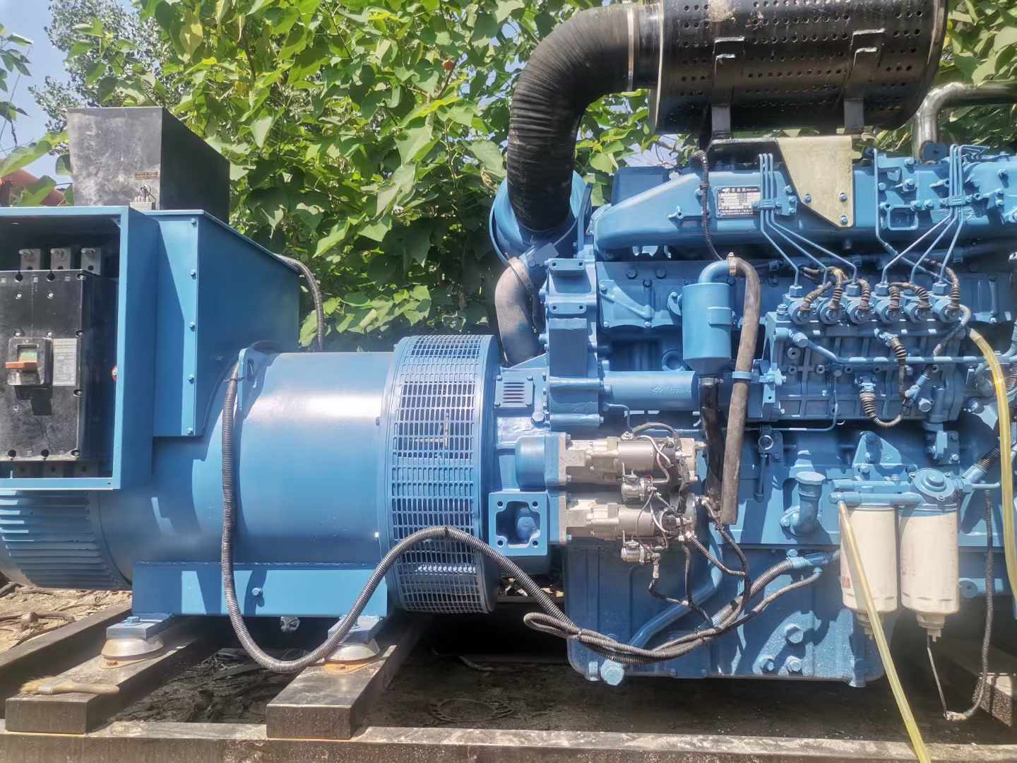 闽侯详细说明降低 800kW 柴油发电机输出电流波动的方法