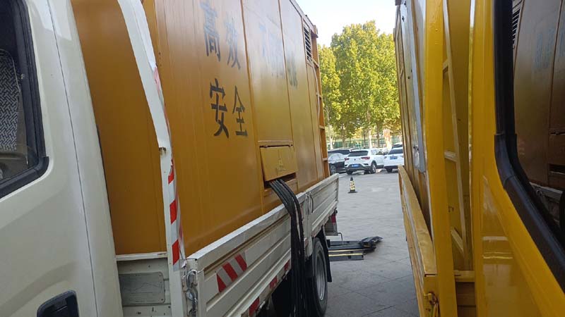 闽侯如何判断柴油发电机组和UPS电源的切换时间是否符合要求？